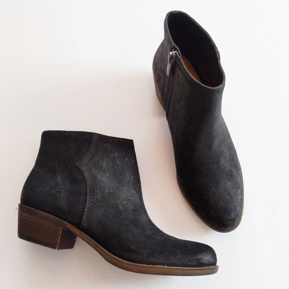 Lucky brand black ankle booties minimal use